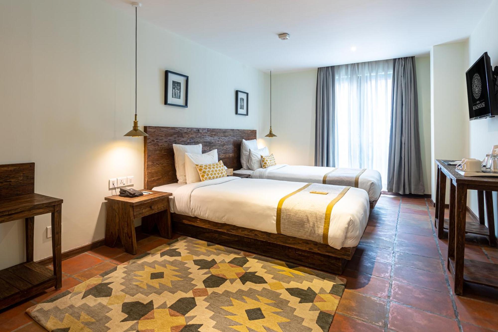 Hotel Roadhouse, Thamel, Kathmandu- Contemporary Boutique Extérieur photo
