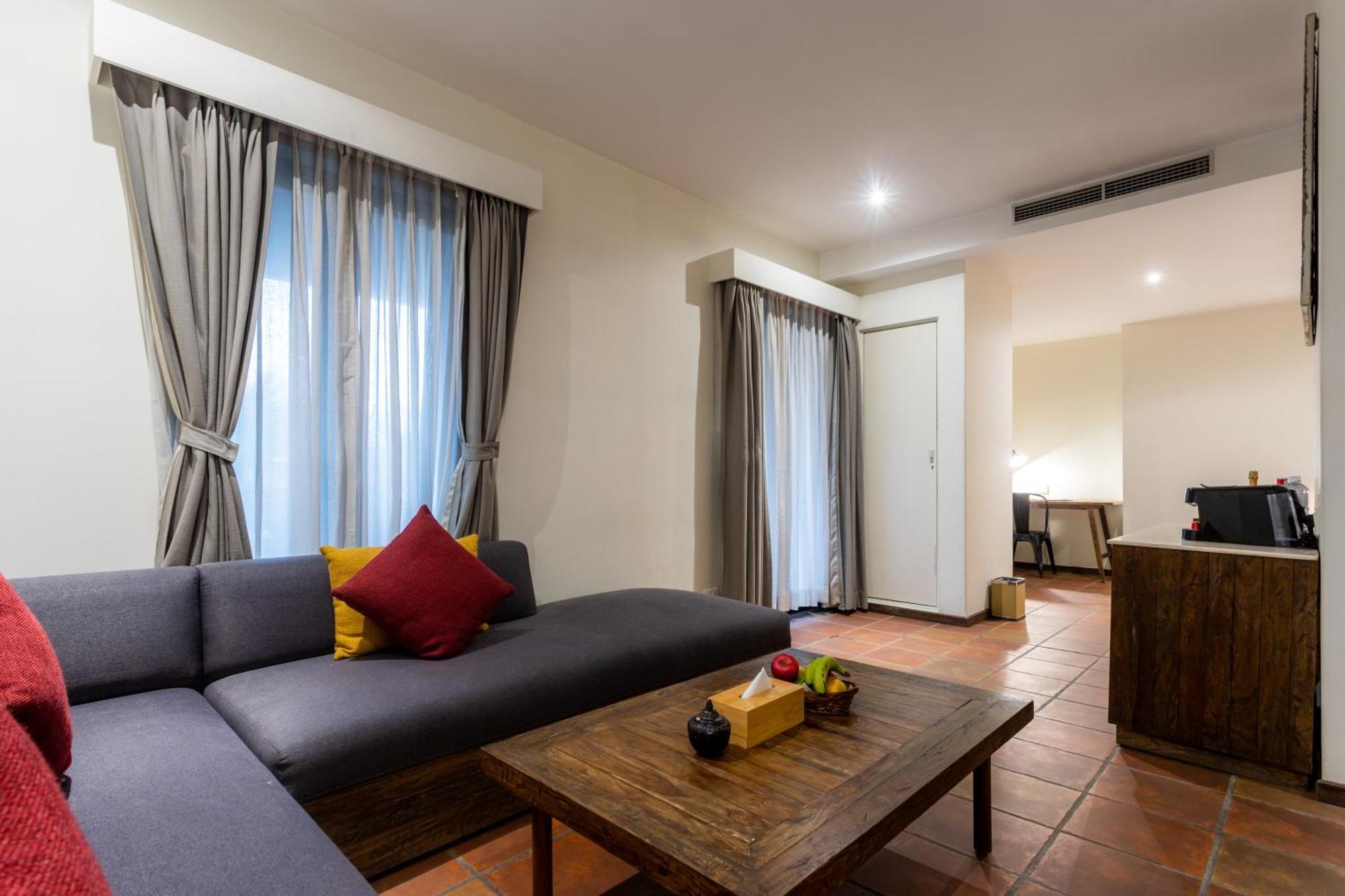 Hotel Roadhouse, Thamel, Kathmandu- Contemporary Boutique Extérieur photo